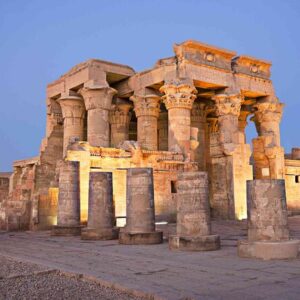 Aswan: Edfu and Kom Ombo Day Tour with Luxor Transfer