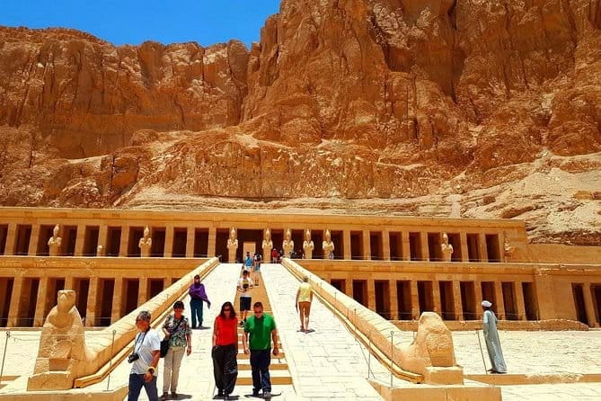 Luxor Day Trip from Hurghada Small Group & Tutankhamun Tomb