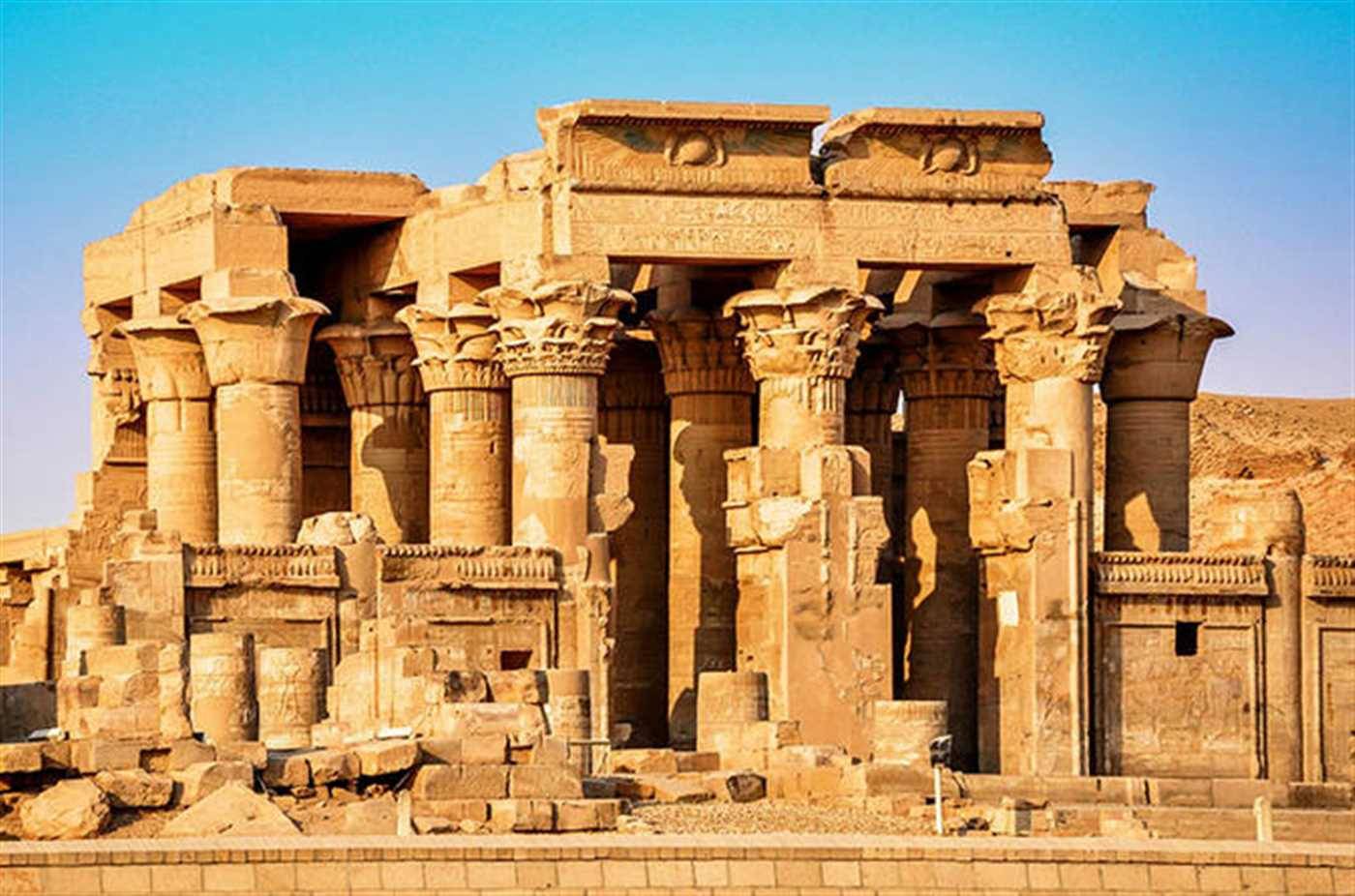 Aswan: Edfu and Kom Ombo Day Tour with Luxor Transfer - Image 2