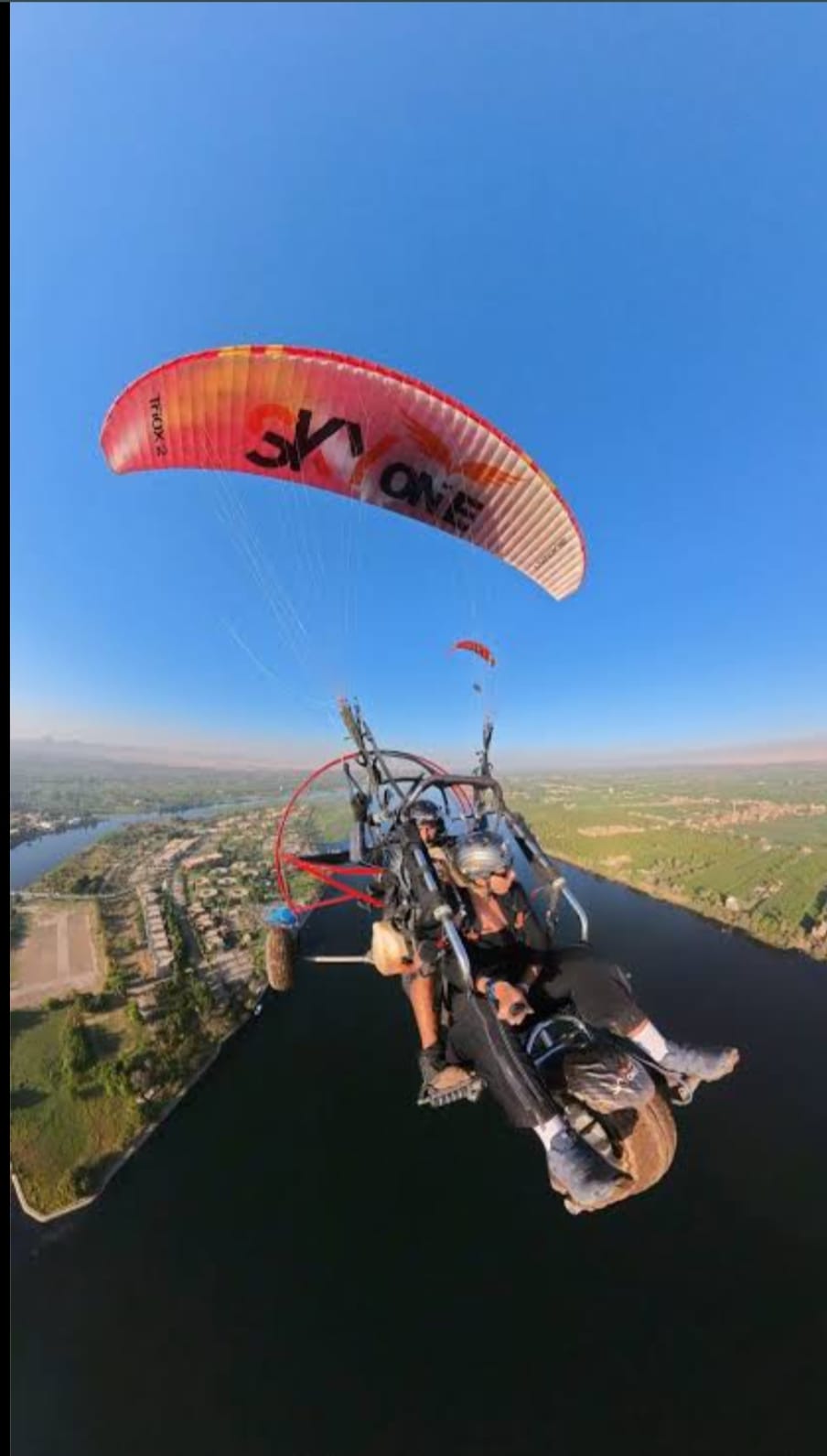 uxor: Tandem Paramotor Adventure Over the Nile & Temples - Image 5
