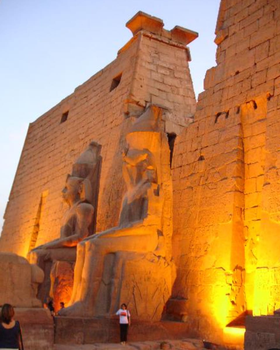 Luxor: West Bank Kings and Queens All-Inclusive Tour & Lunch