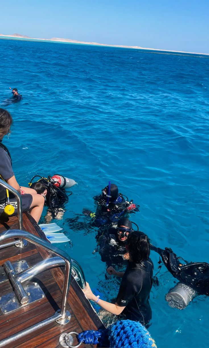 Hurghada: Royal Seascope Submarine Cruise with Snorkel Stop - Image 5