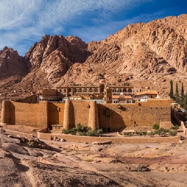 From Sharm El Sheikh: Cairo, Pyramids, Sphinx & GEM Museum by Bus - Image 4