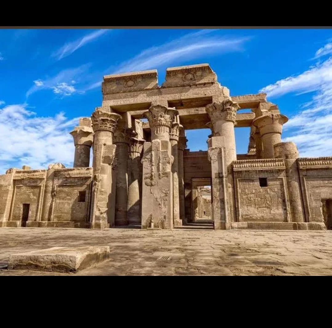 From Aswan: 2-Nights Boutique Dahabiya Nile Cruise to Luxor - Image 2